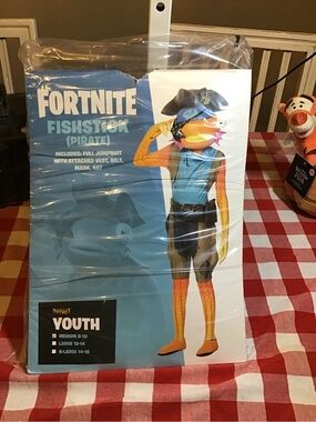 Fortnite fish stick pirate costume child size medium 8-10